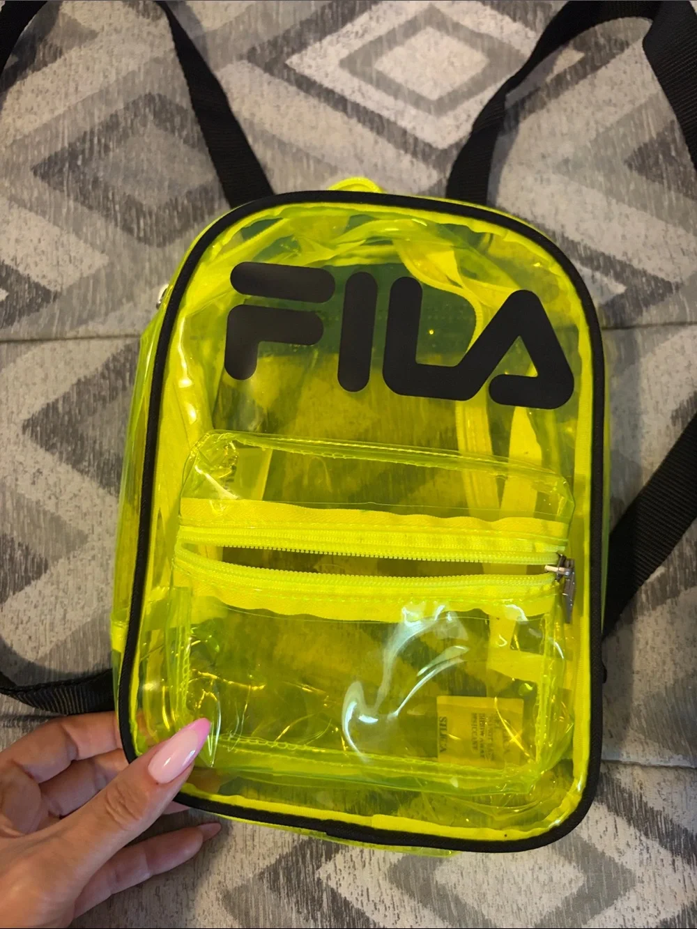 Fila transparent neon